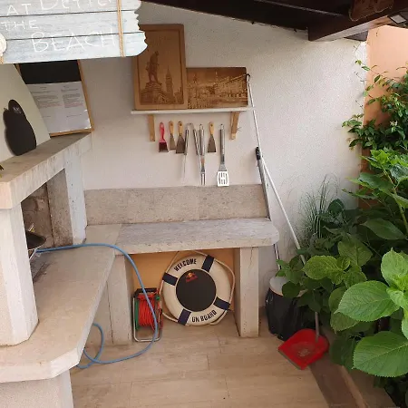 Lara With Affordable Parking Apartment Piran
