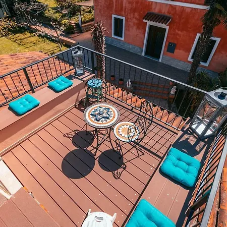 Apartma Lara With Affordable Parking *