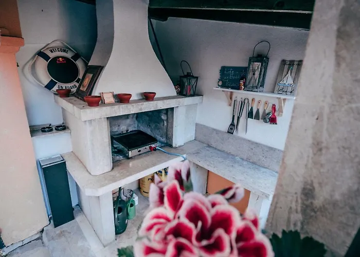 Lara With Affordable Parking Piran