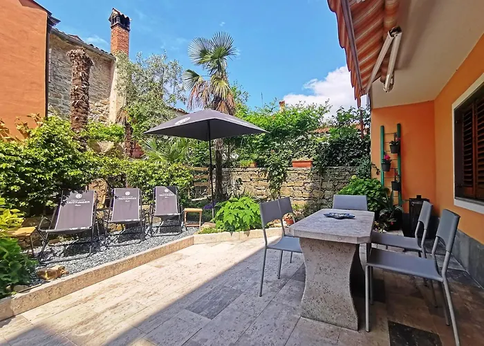 Apartment Lara With Affordable Parking *